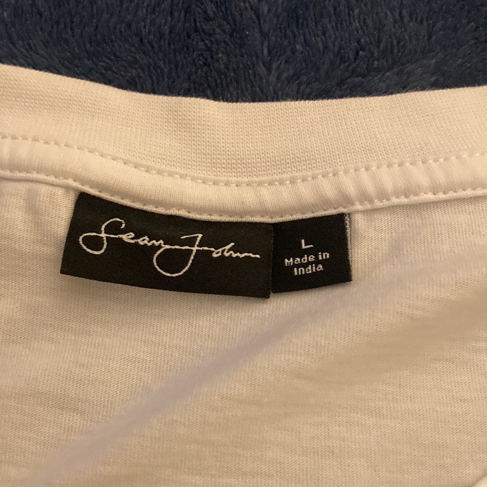 Large sized John Sean “Dream Big” tee shirt - Picture 2 of 3